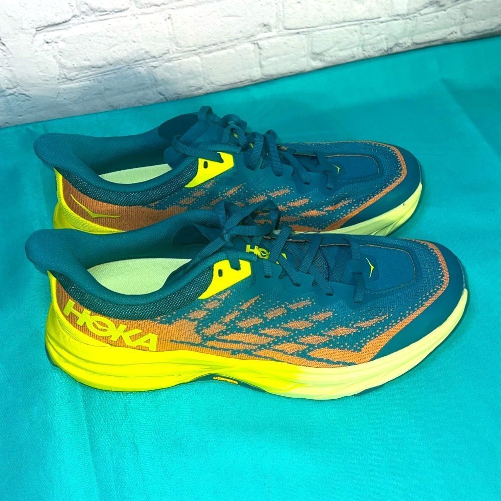 Hoka One One Speedgoat 5 Trail Running Shoes Men 11.5 2 E